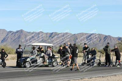 media/Jan-15-2026-Racers Edge (Thu) [[dfebeb70ab]]/1-Around the Pits-Track Walk/
